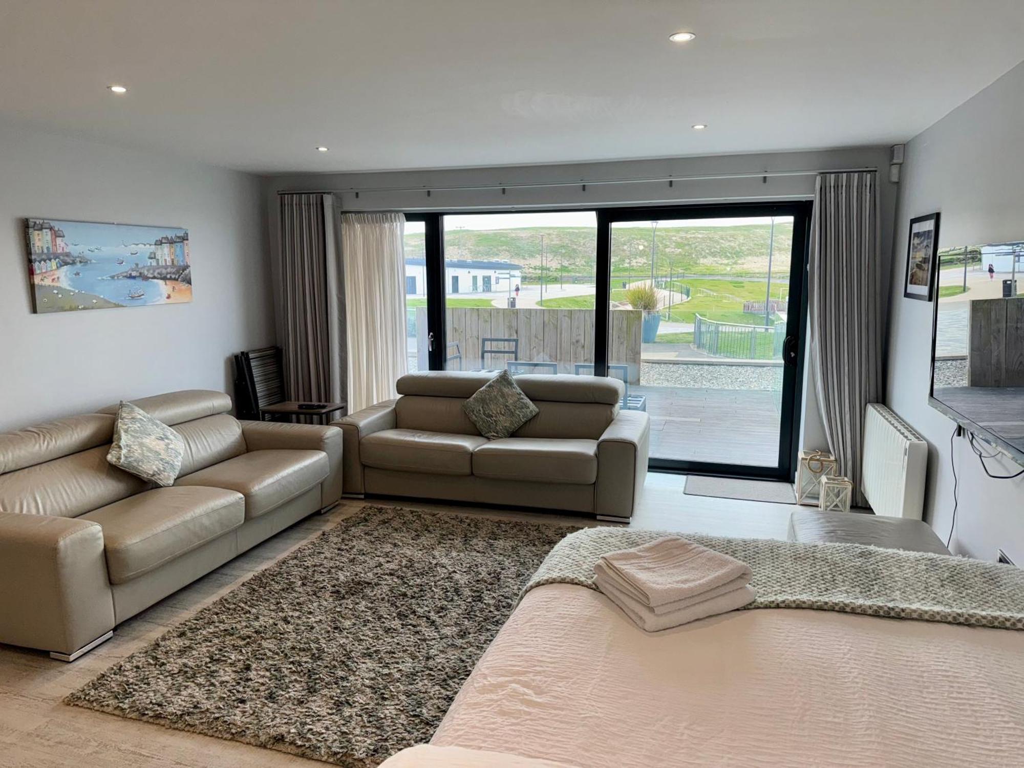 The North Cove, 20M To The Sea, Modern Studio Apartment Портраш Экстерьер фото
